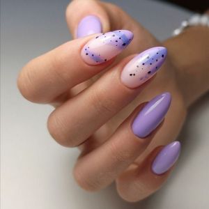 Фиолетовый гель лак
