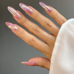 скляний манікюр