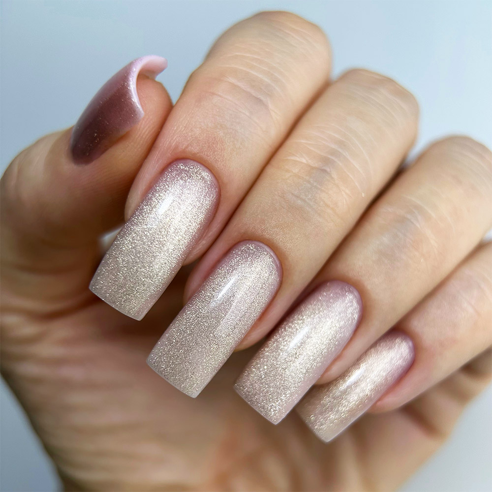Гель-лак TUFI profi FASHION QUEENS 05 Золотой бал 8 мл (0318246)