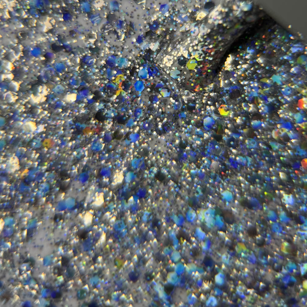 Гель-лак TUFI profi DIAMOND 01 Неоновый крупный глиттер 8 мл (0103031)