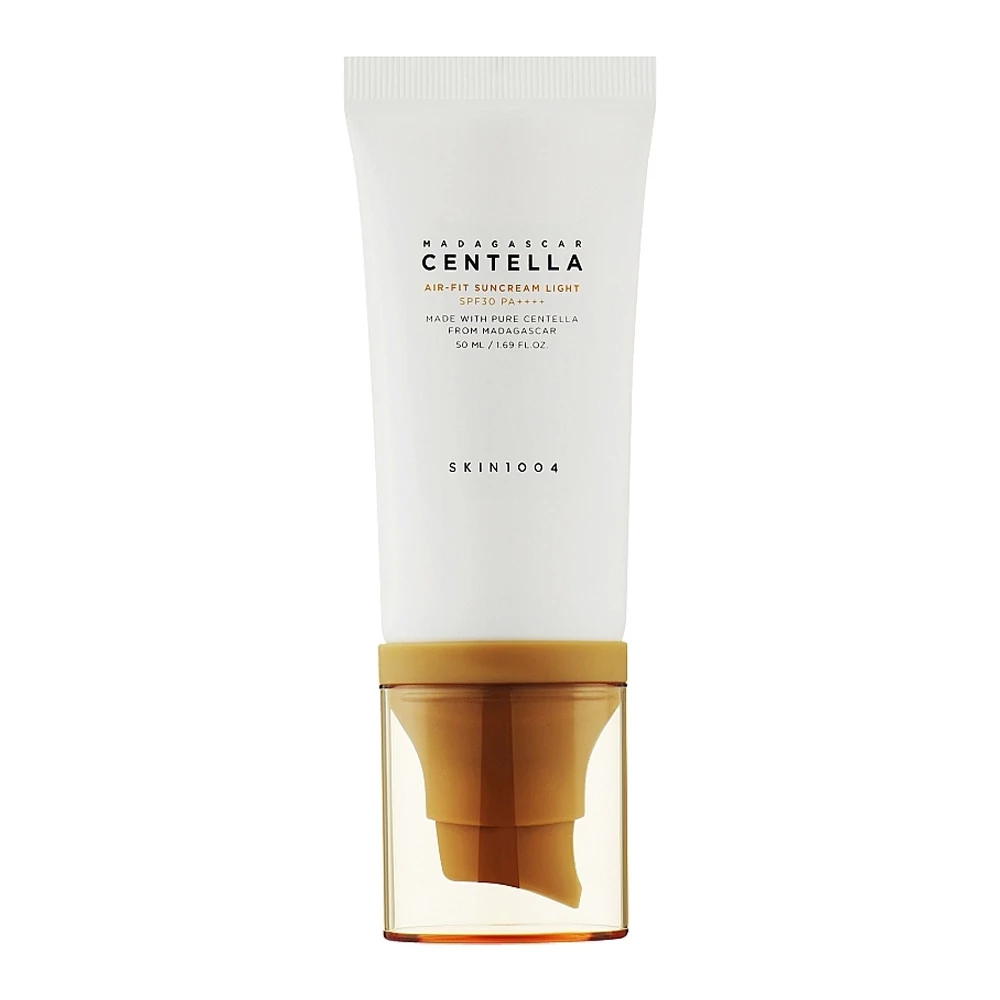 Крем солнцезащитный SKIN1004 легкий с центеллой Madagascar Centella Air-Fit Suncream Light 50 мл - Фото №1