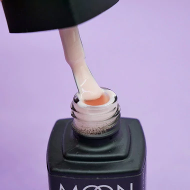 Гель-лак MOON FULL Fashion color №232 розовый разбеленный 8 мл (5908254002427) - Фото №2