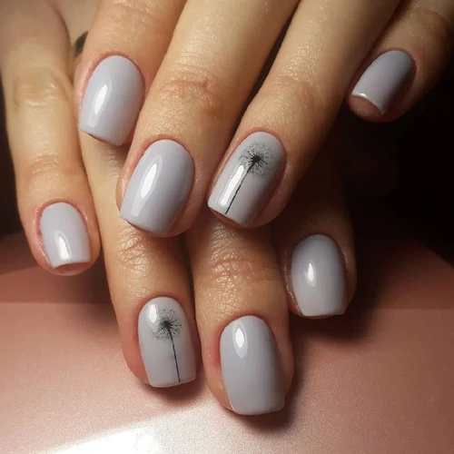 Серый маникюр (светлый с одуванчиками)