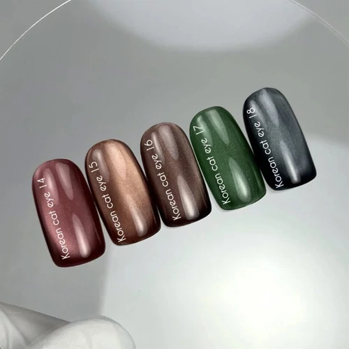 Гель-лак NAILS OF THE DAY Korean Cat Eye №18 темно-синий 10 мл (НФ-00022097) - Фото №3