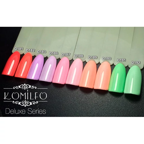 Гель-лак KOMILFO Deluxe Series №D188 светлый розовато-лиловый 8 мл  (111188) - Фото №3