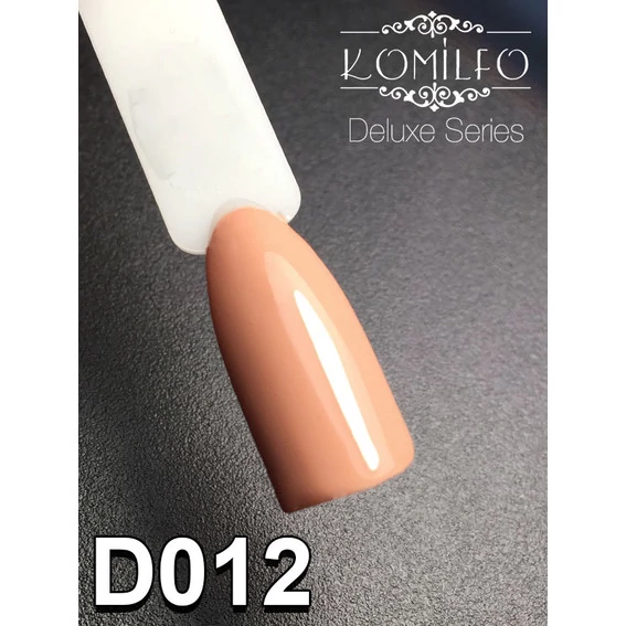 Гель-лак KOMILFO Deluxe Series №D012 темно-нюдовый 8 мл (111012) - Фото №2
