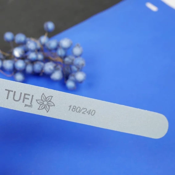 Пилка Tufi Profi на пластиковой основе голубая - прямая узкая, 180/240 - Фото №2